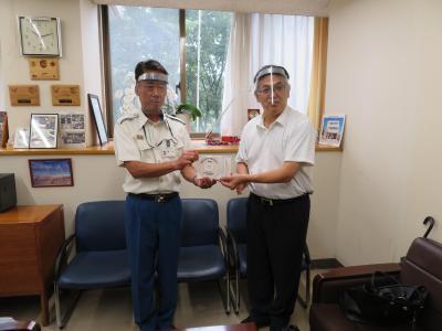 写真：手話動画DVD提供