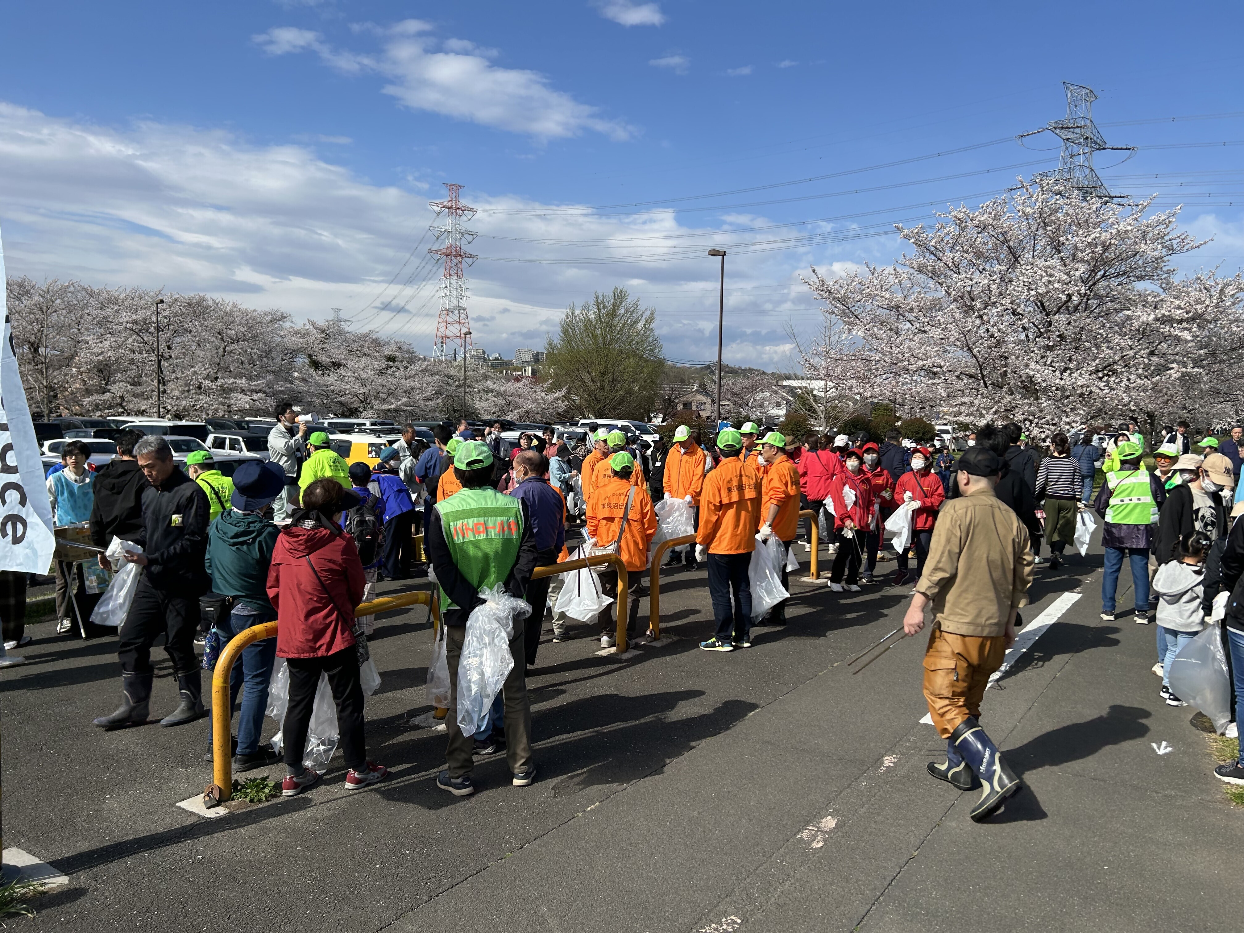 写真：北緑地公園開会式