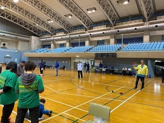 写真：ボッチャ大会プレー