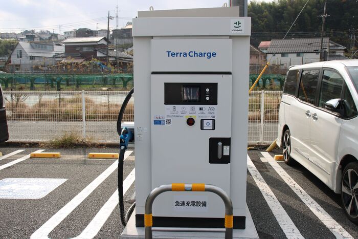 電気自動車用急速充電器
