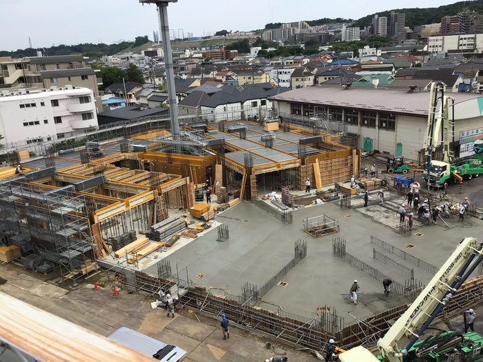 写真：2026年5月27日時点の稲城第三小学校の工事の様子（その1）