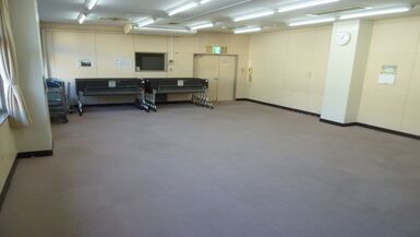 第三公民館　視聴覚室　前方から後方