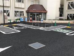 照片:身体残疾人专用停车位2