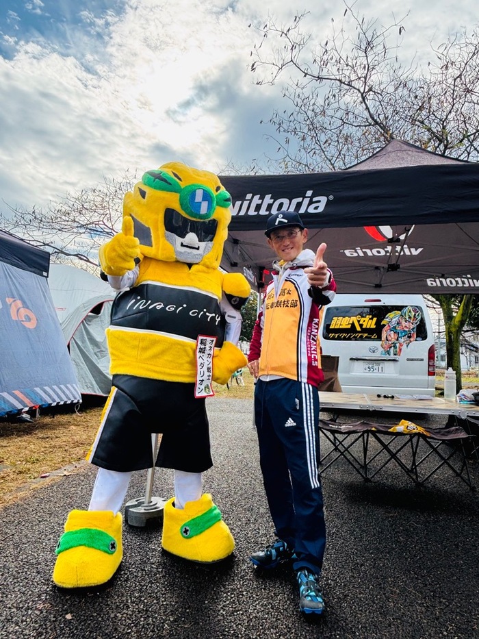 照片：渡边老师＆奥内坎战士稻城佩达利昂