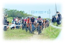 稻城越野赛形象