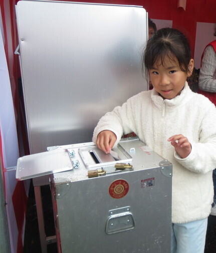 Photo: Children's Experience Mock Voting Scene 1