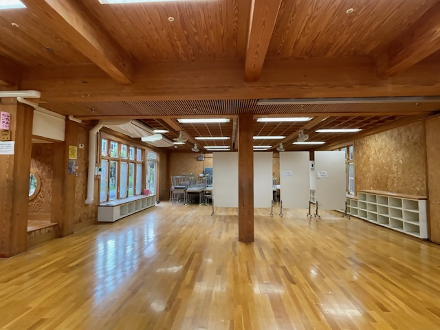 ALT: Spacious interior of the Wakabadai Community Center