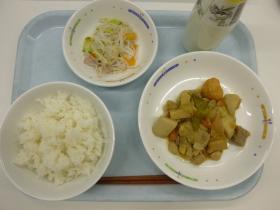 Foto: Comida escolar del 23 de abril