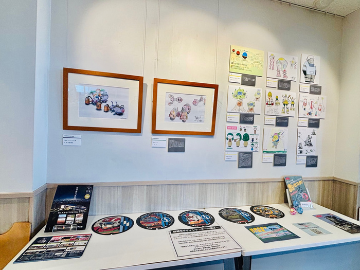 Imagen 1 durante la exhibición de las obras premiadas del "3er Concurso de Diseño Mecánico"