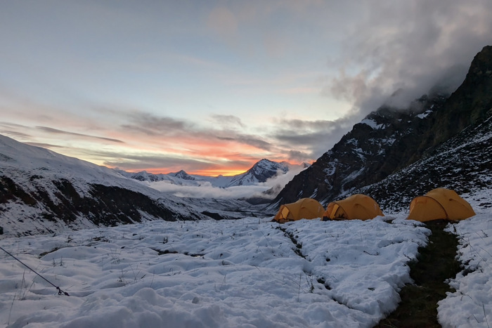 Foto da situação do acampamento base