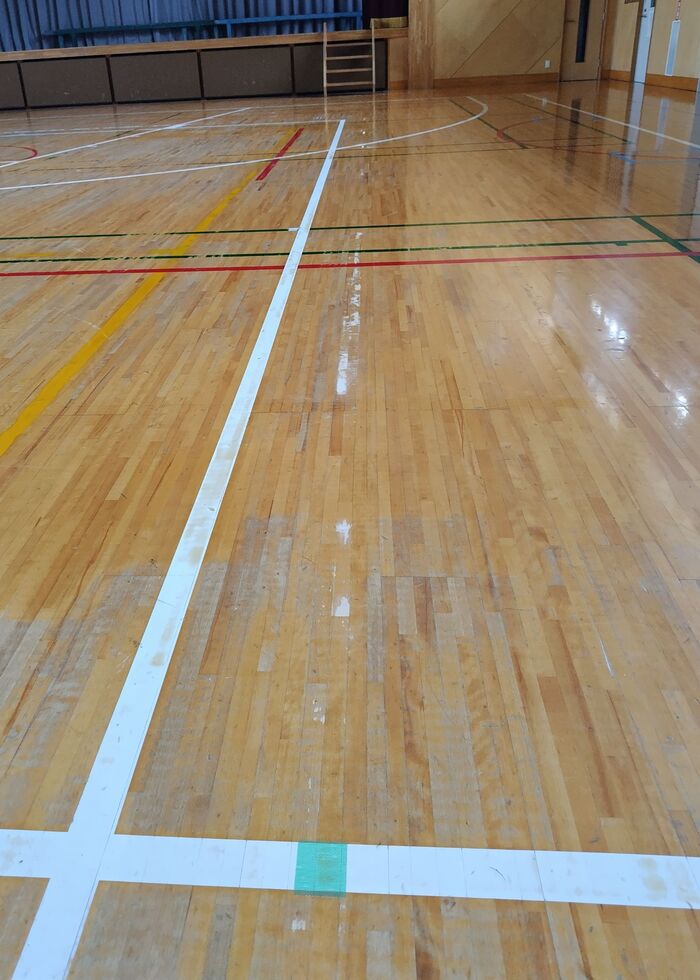 Detalhes após a remoção do revestimento do piso 3