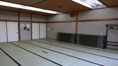 城山公民館 第2和室 從內部朝向入口方向